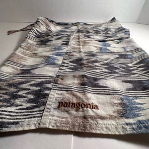 Patagonia size 34 men’s board shorts swimming trunks surfing skateboard